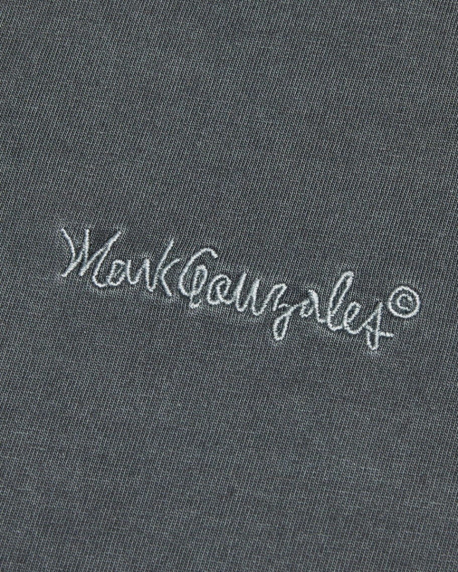 Áo Phông Markgon Logo Nhỏ Nhuộm Pigment Vintage - Dark Grey Form Rộng - Ảnh chi tiết 3