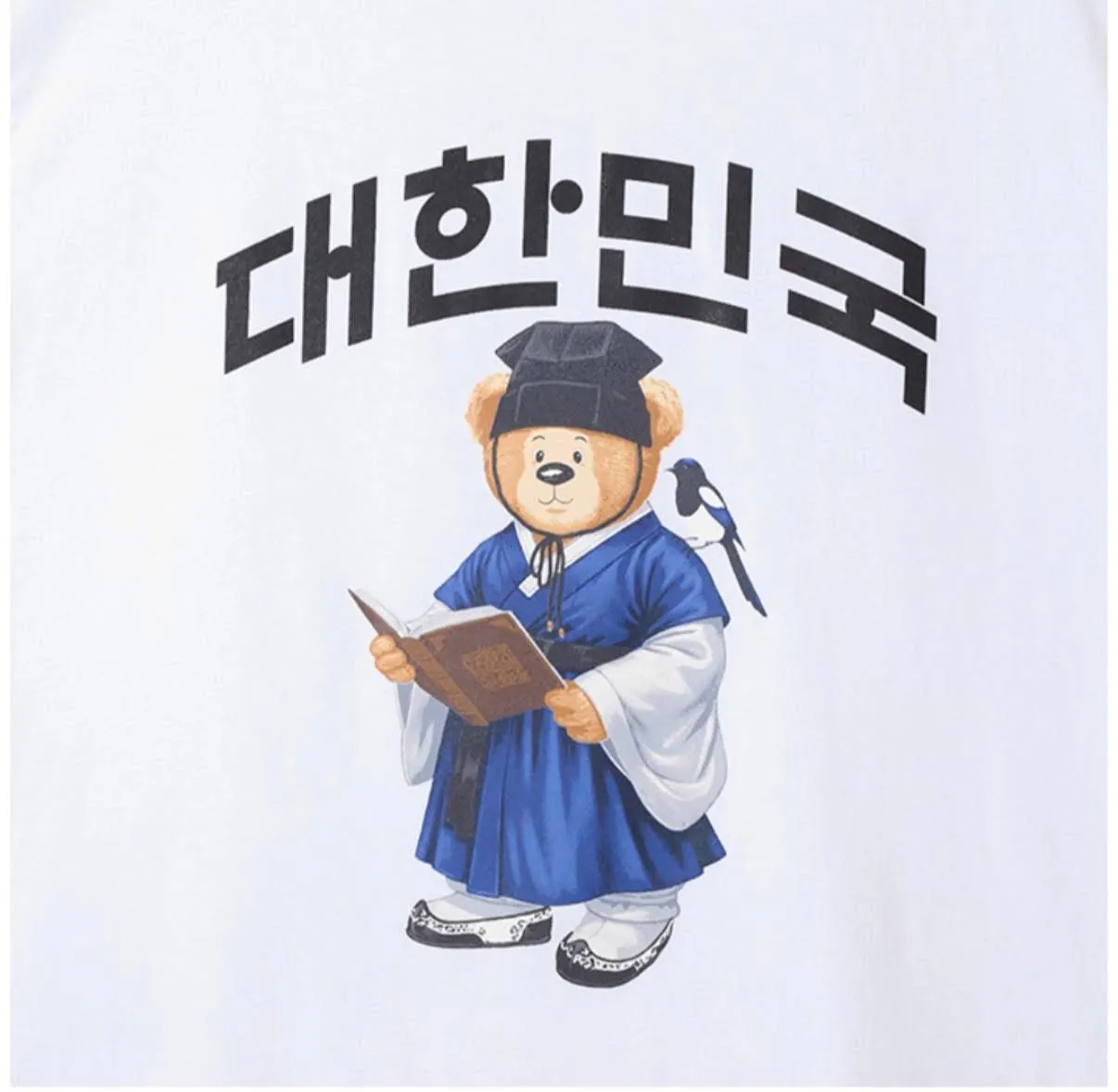 Áo Phông Nữ Spao Hoạ Tiết Gấu Màu Trắng - Ảnh chi tiết 4