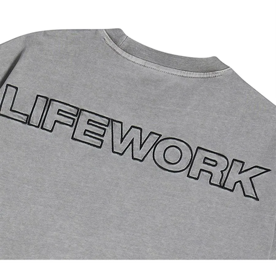 Áo Thun Life Work Màu Grey Logo Đen - góc nhìn khác