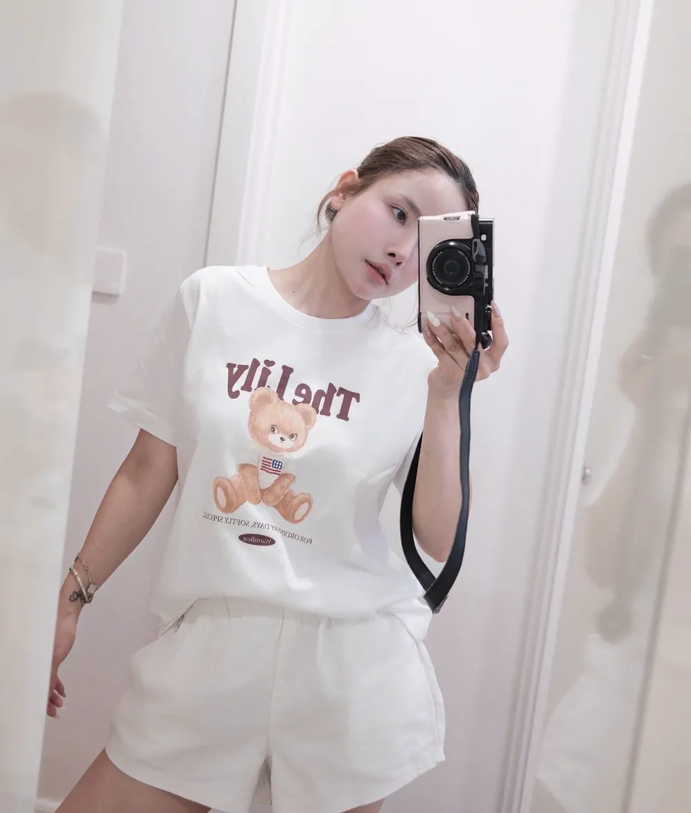 Áo Thun Nữ Spao The Lily Màu Trắng - Ảnh chi tiết 3