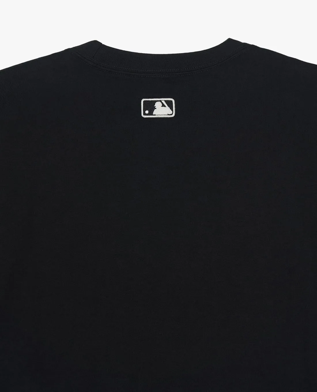 Áo Thun MLB LA Dodgers Lettering Logo Point Semi-Overfit Short-Sleeved Màu Đen - Ảnh chi tiết 6